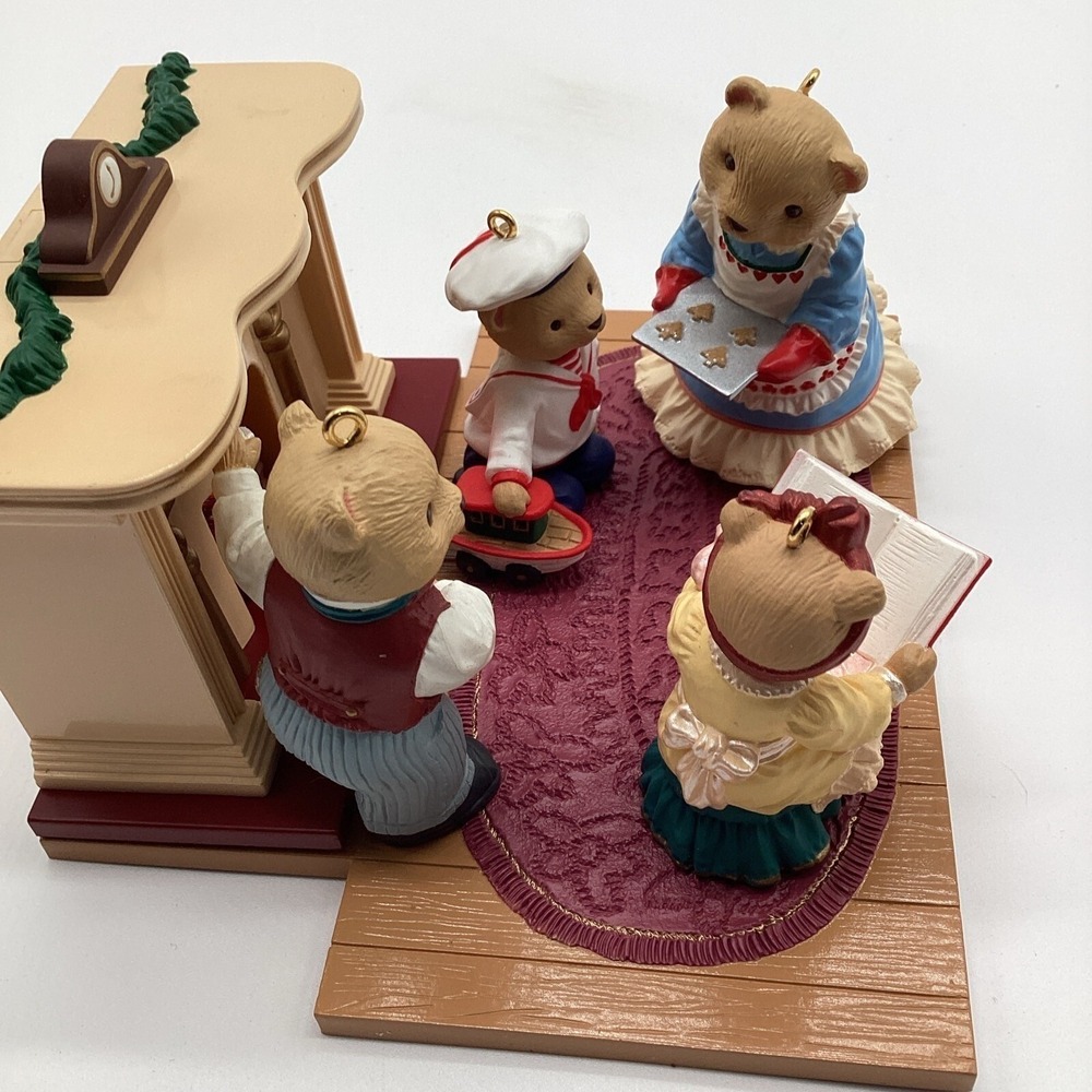 Hallmark Keepsake 1993 The Night Before Christmas Teddy Bear Light Up Ornament - Picture 3 of 14